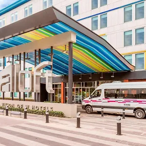 Hotel Aloft Airport
