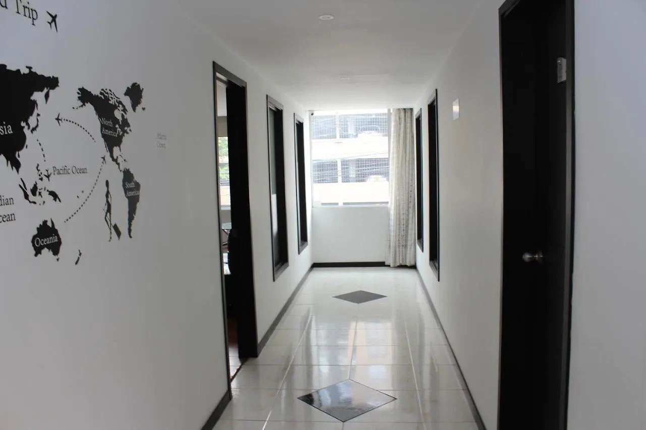 Hotel Dorado Plaza بوغوتا