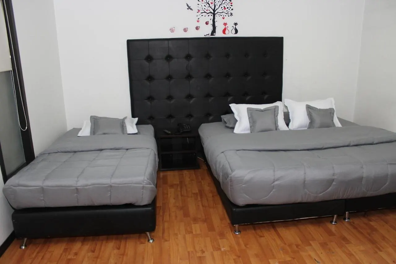 ***  Hotel Dorado Plaza Bogota Colombia